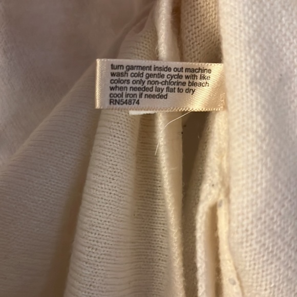 The Limited Off-White Long Sweater, Medium - Picture 6 of 6